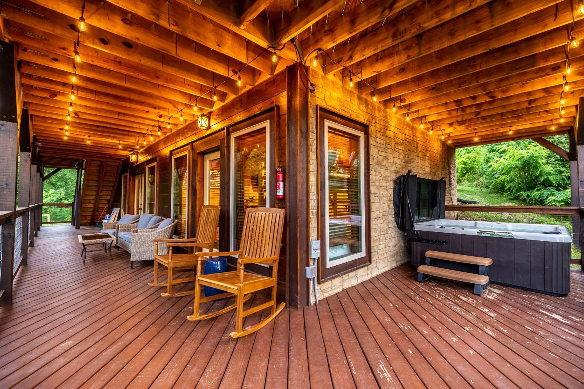 The Solstice - Amenities Galore Mountain Retreat Gatlinburg Exterior foto